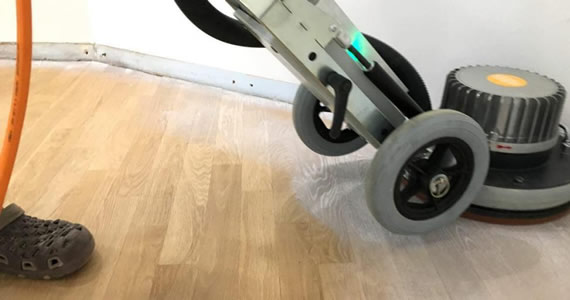 Články o podlahách