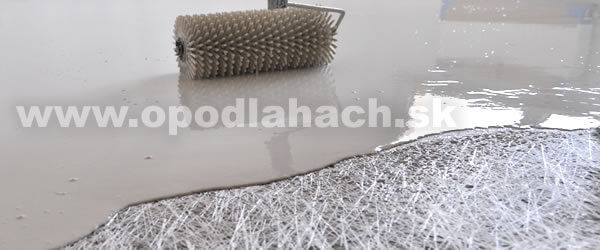 Vyliata nivelačná stierka