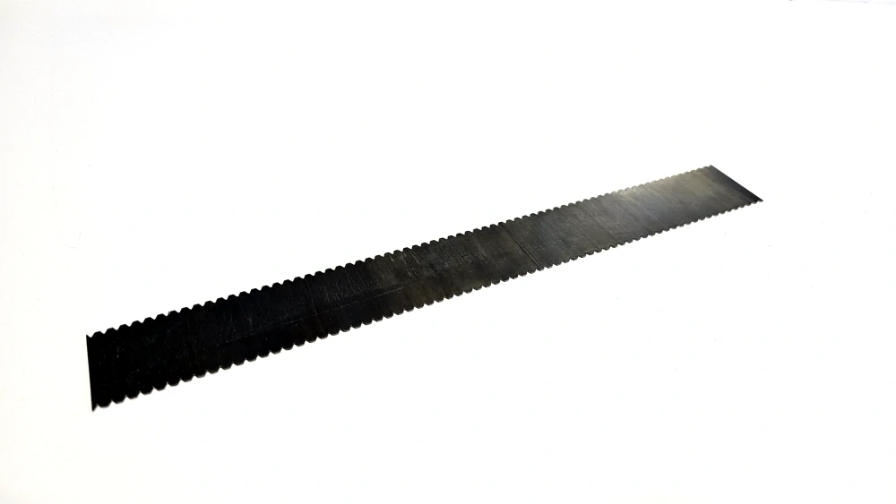 Zubová lišta na nanášanie lepidla A2 (21cm široká)