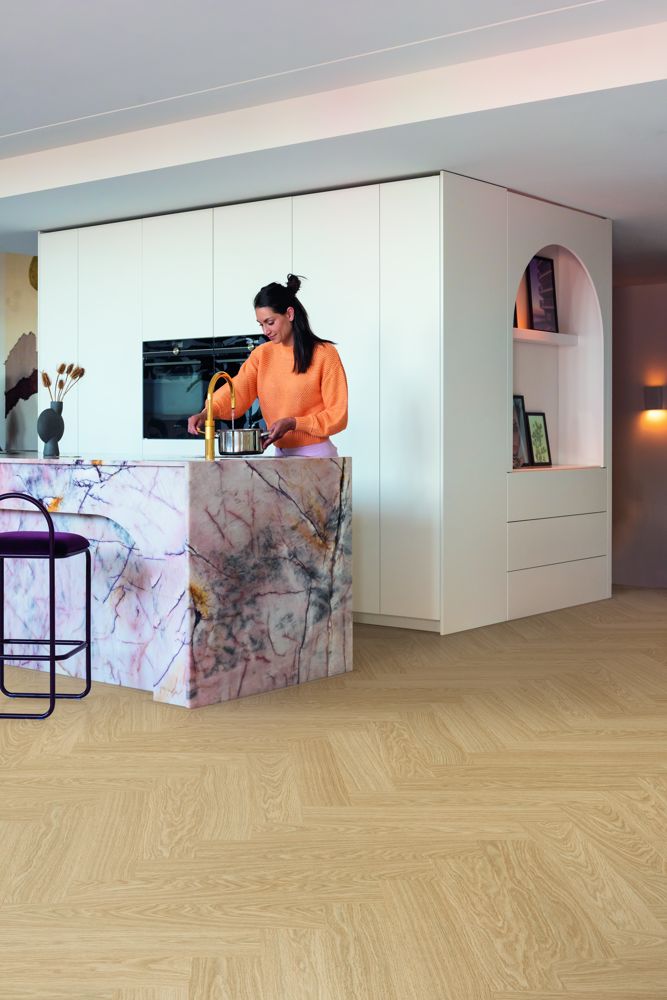 Quick Step ALPHA VINYL CIRO AVHBU-40359 - 5+1mm Dub Čistý Červený